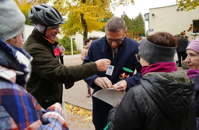 Mieszkańcy Olsztyna znów wsparli cmentarze